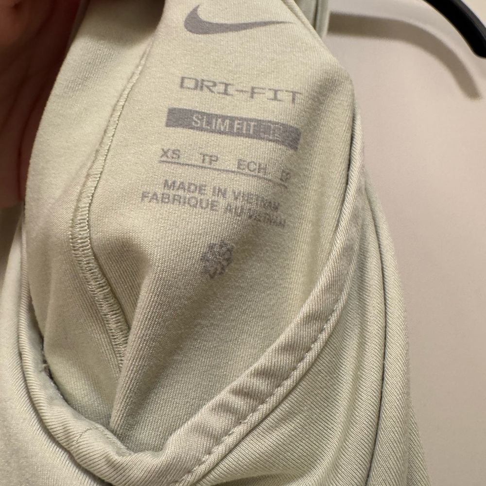 Nike Green Dri-Fit Slim Fit Top - Picture 4 of 6